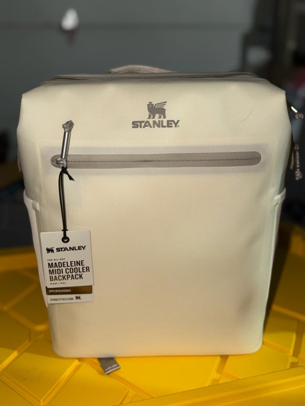 Stanley 20 Cans All Day Madeleine Midi Backpack Cooler - Cream: 14.8L Polyester